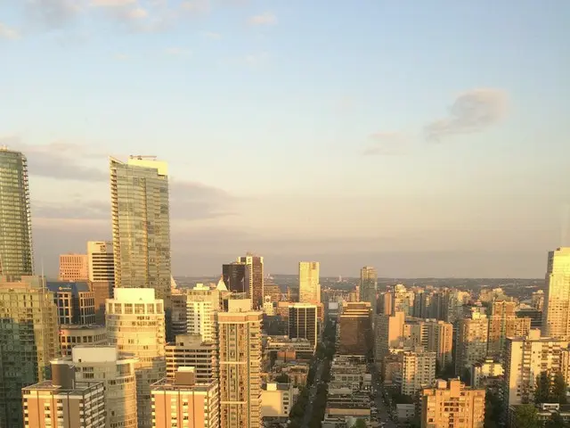 ランドマークタワーの最上階にあるCloud 9【カナダ】