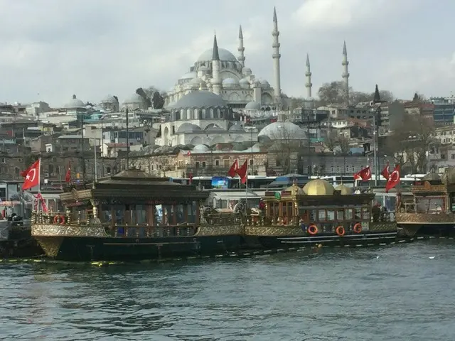 アジアとヨーロッパを結ぶイスタンブール【トルコ】