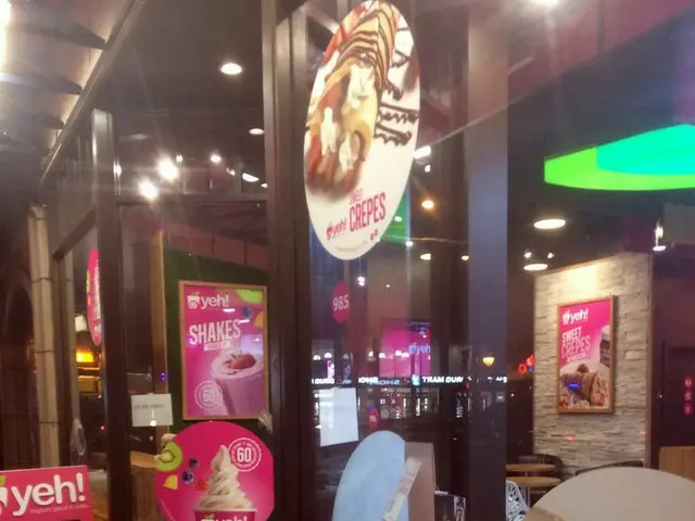 日本ではあまり見かけないけど。。フローズンヨーグルト店が大人気！【カナダ】