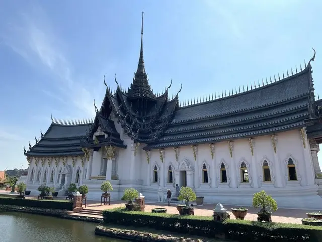 タイ全土の名所を再現した野外ミュージアム【タイ】