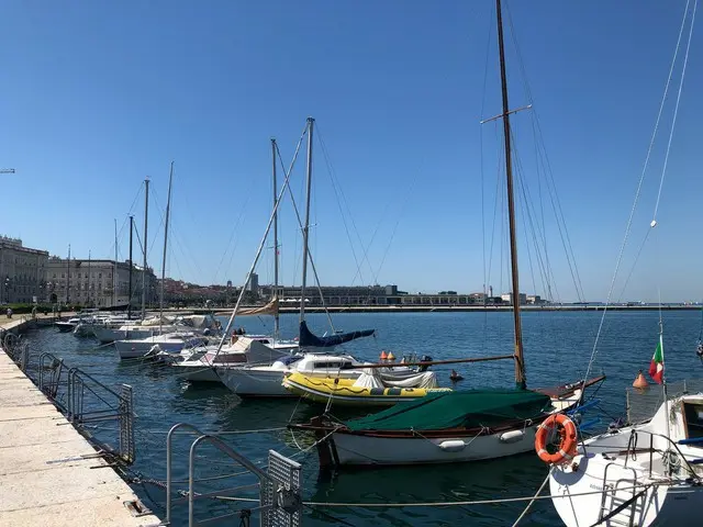 アドリア海に面したロマンティックな町トリエステ【イタリア】