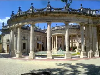 トスカーナ屈指の温泉保養地とは？【イタリア】