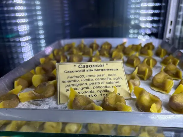 ベルガモの伝統的な詰め物パスタ料理【イタリア】