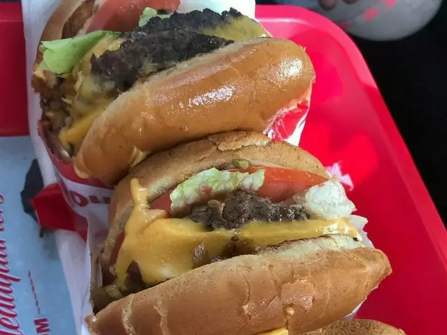 ハリウッドセレブにも大人気!!「IN　N OUT」の 裏メニュー【アメリカ】